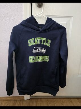 Sm Seattle Seahawks Navy Pullover Hoodie - Official Team Apparel